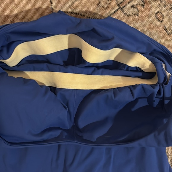 Blue the Halara athletic dress - Picture 4 of 5